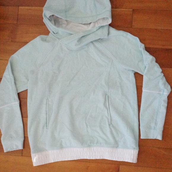 Lululemon All Good Pullover Tranquil Blue Kangaroo - Picture 3 of 5